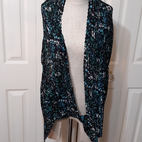 Scarf - Picture 4 of 4